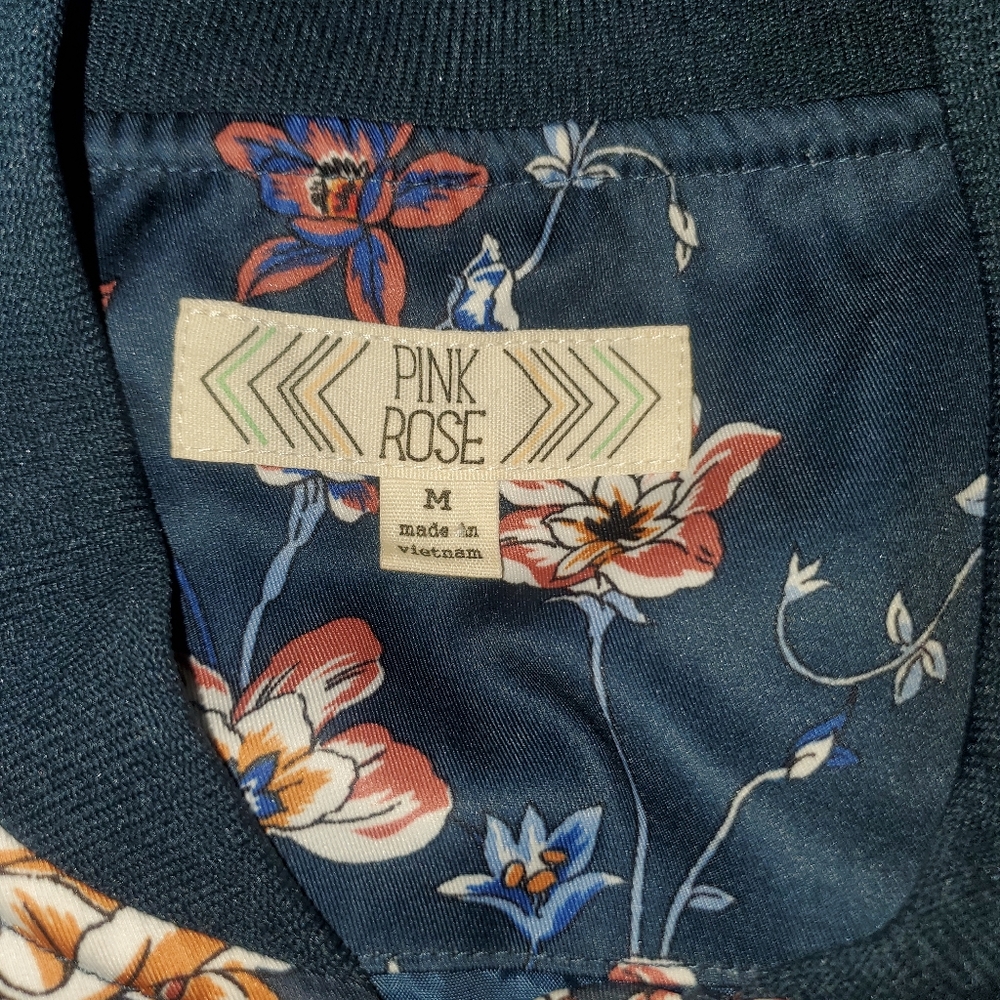 Jacket - Picture 4 of 5